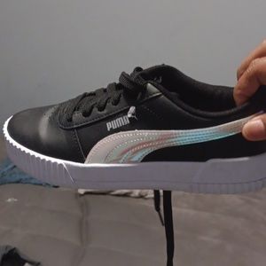 Boys shoes never worn